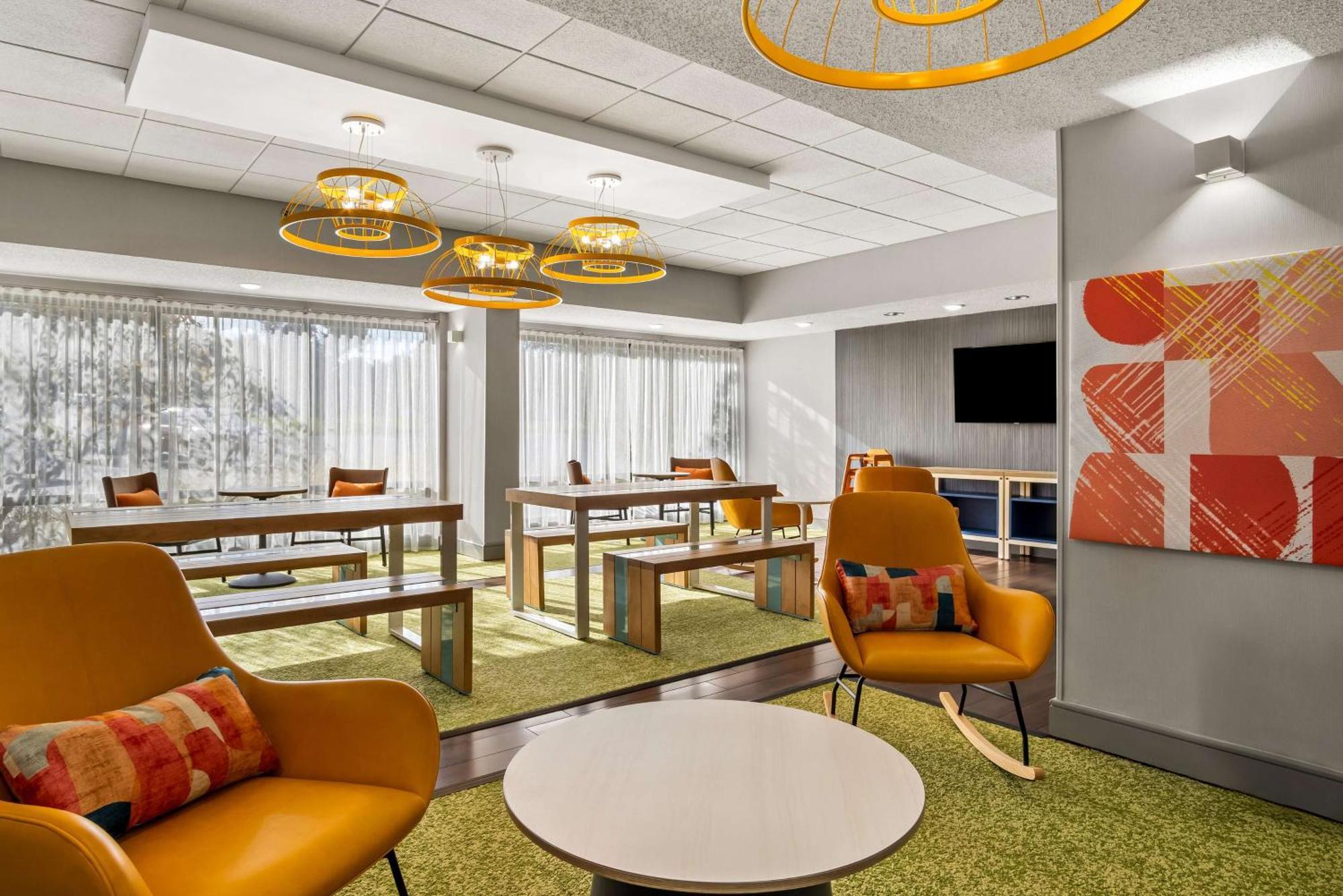 Surestay Plus Hotel By Best Western Stevensville St Joseph Zewnętrze zdjęcie
