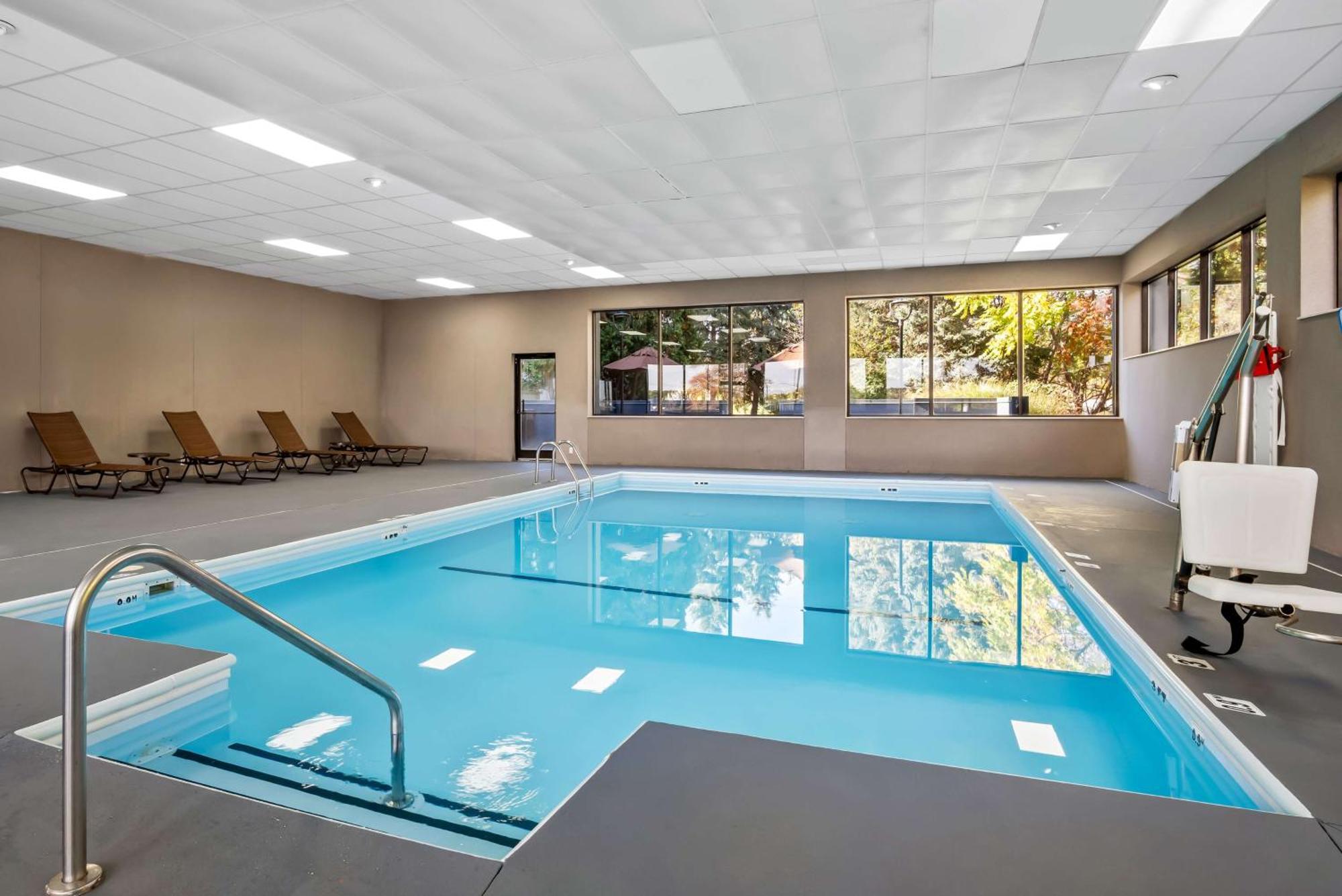 Surestay Plus Hotel By Best Western Stevensville St Joseph Zewnętrze zdjęcie