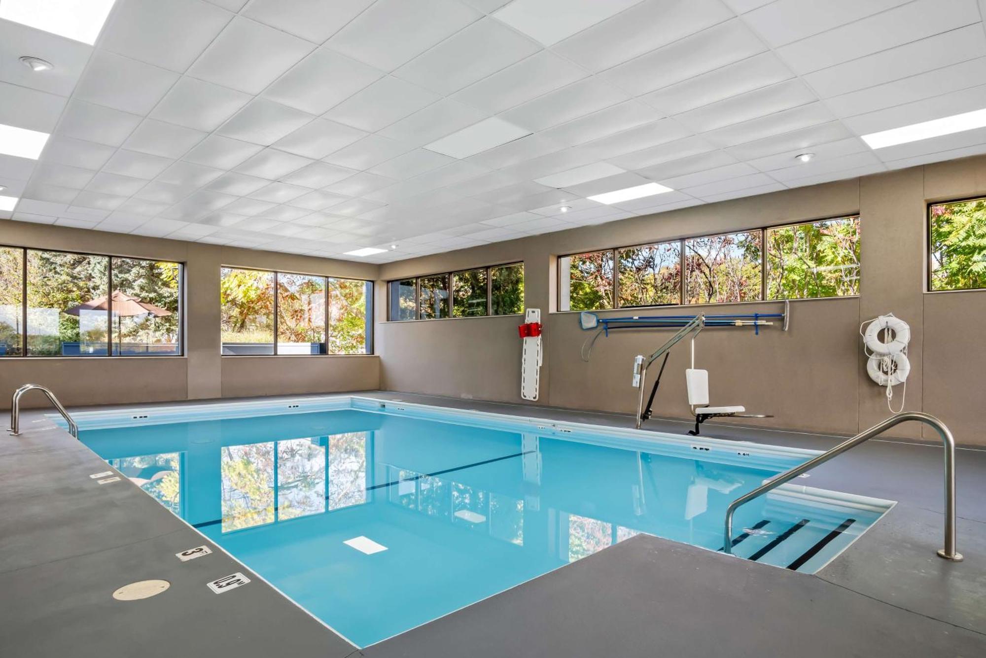 Surestay Plus Hotel By Best Western Stevensville St Joseph Zewnętrze zdjęcie