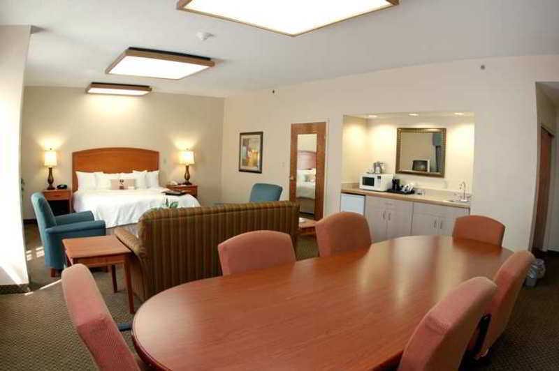 Surestay Plus Hotel By Best Western Stevensville St Joseph Pokój zdjęcie
